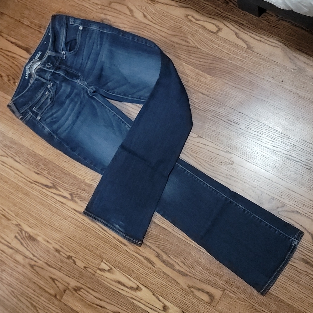 Size 4 regular American eagle kickboot jeans